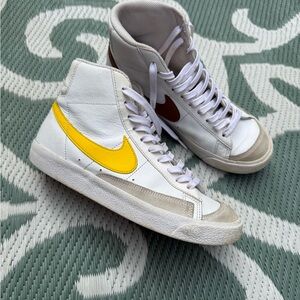 Nike Kids Sneakers White Yellow Red